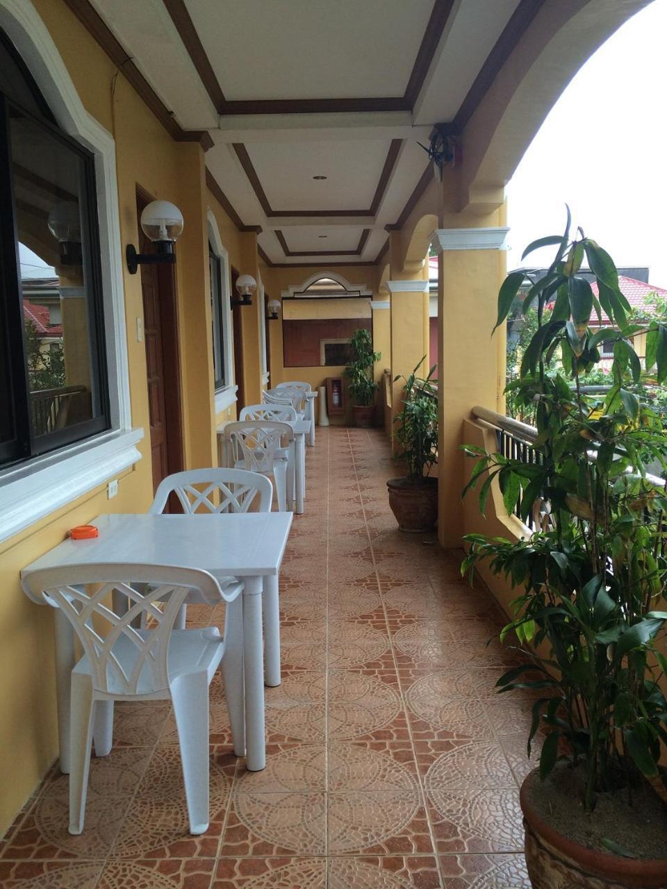 Sunrise Apartelle Apartment Olongapo Exterior photo